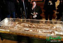 بقایای پیکر یک قدیس پس از ۸۰۰ سال به نمایش گذاشته میشود | ویدئو