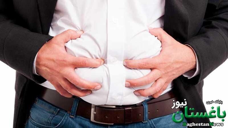 چرا بعد از نوشیدن آب نفخ می‌کنیم؟